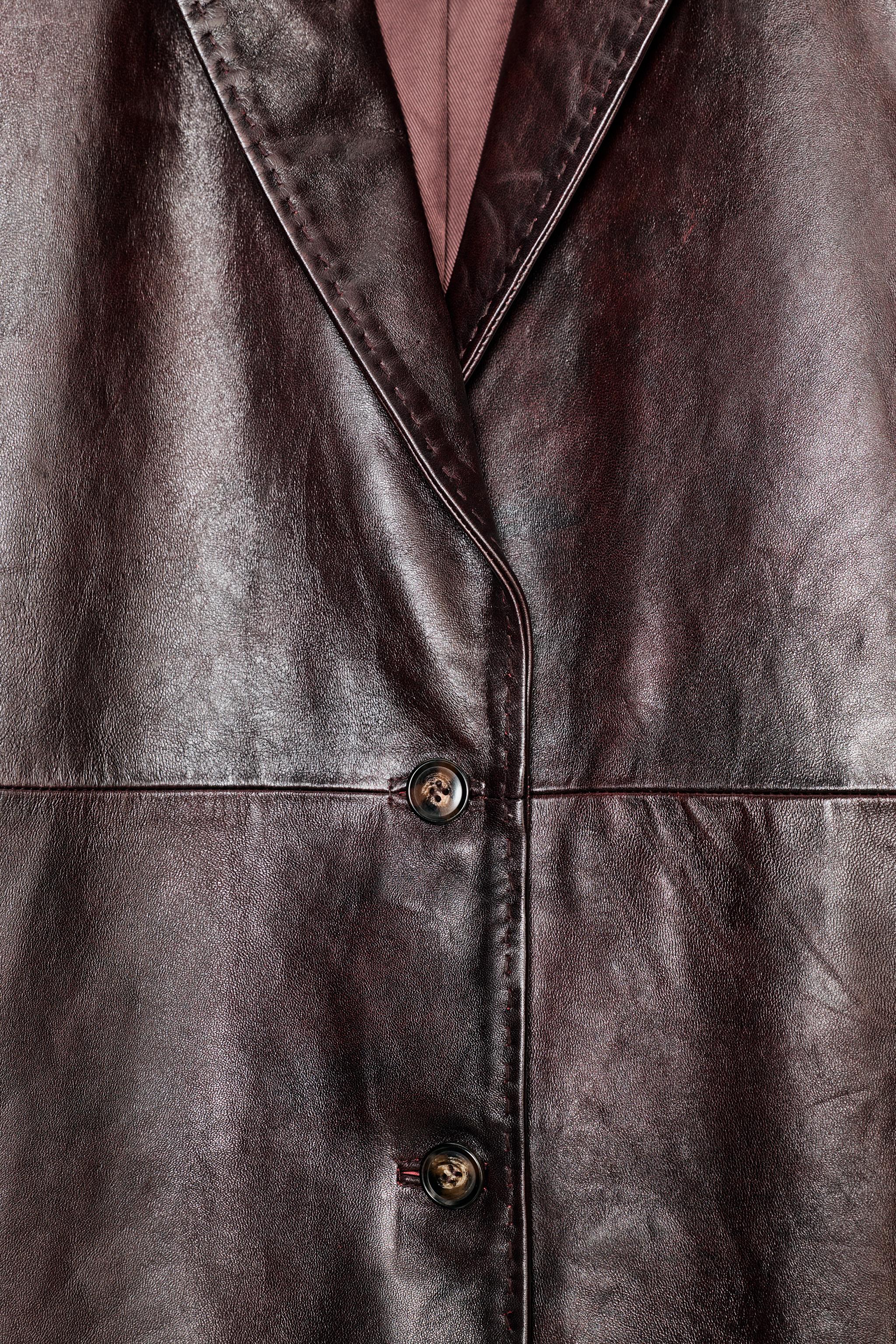 100% LEATHER TOPSTITCHED COAT